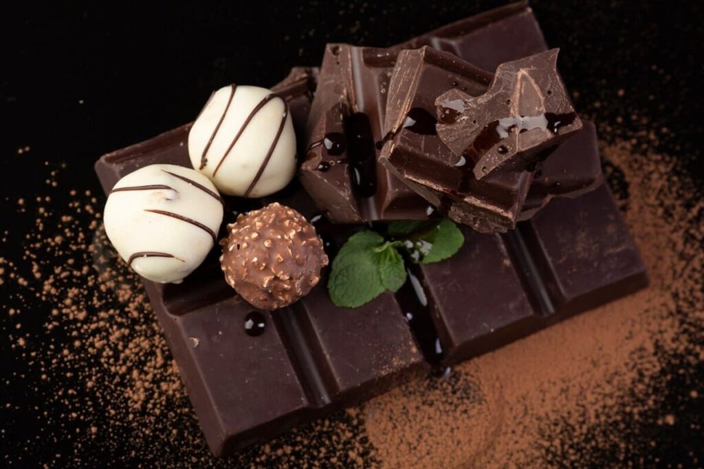 7 Health Benefits of Dark Chocolate